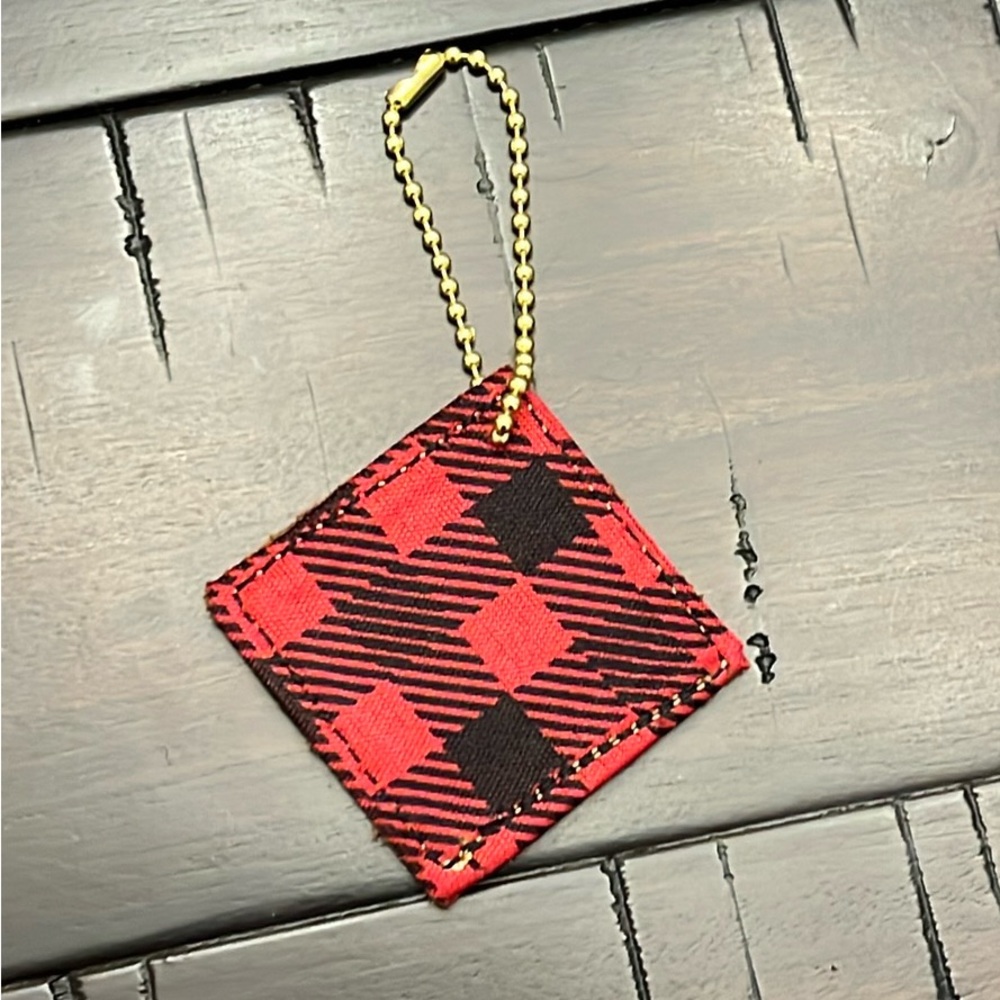 Timberland Leather boot hang tag key chain leather Buffalo Plaid Wheat - Picture 2 of 6